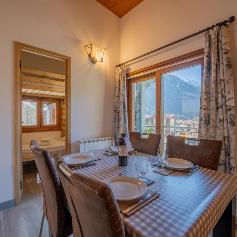 Le Cristal NB15 Mont-Blanc View, Pool, Parking & WiFi - Happy Rentals - Apartment mit Balkon - 2