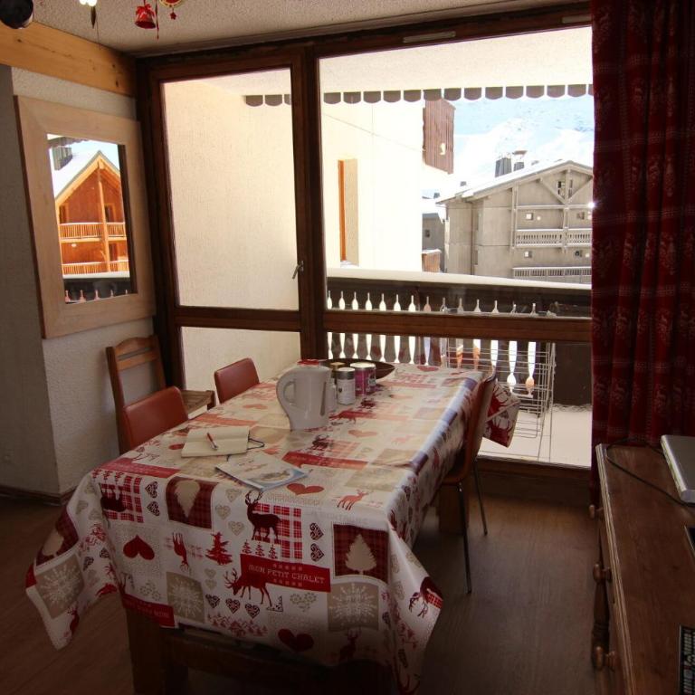 Résidence Lac Du Lou - VAL THORENS 2 PIECES POUR 5 PERSONNES CENTRAL ET PIED DE PISTES MAE-7537 - Appartement - 5