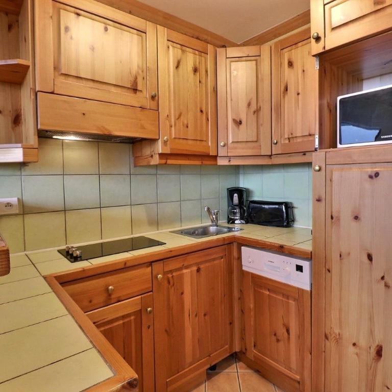 Résidence Plein Soleil - CHARMANT 2 PIÈCES AVEC JOLIE VUE VALLÉE MAE-7563 - Apartment - 4