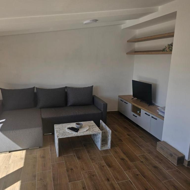 FREE PARKING Modern cosy apartments - Apartman s 1 Spavaćom Sobom i Balkonom - 10