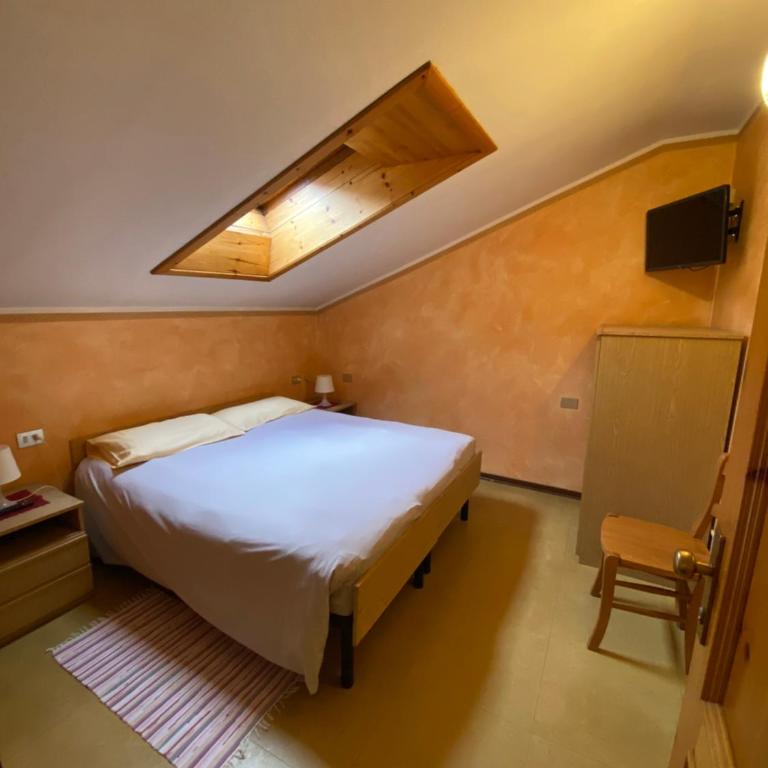 Hotel Eira - Camera Matrimoniale Piccola - 1