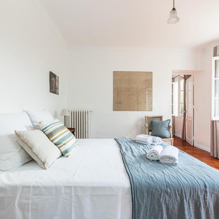 4 people, Provençal villa with pool - Maison 2 Chambres - 12
