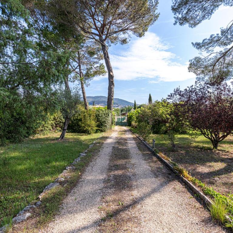 4 people, Provençal villa with pool - Maison 2 Chambres - 38