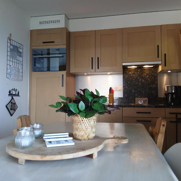 Gentianes G 001 - COSY apartment 6 pers - Appartement avec Vue sur la Montagne - 4