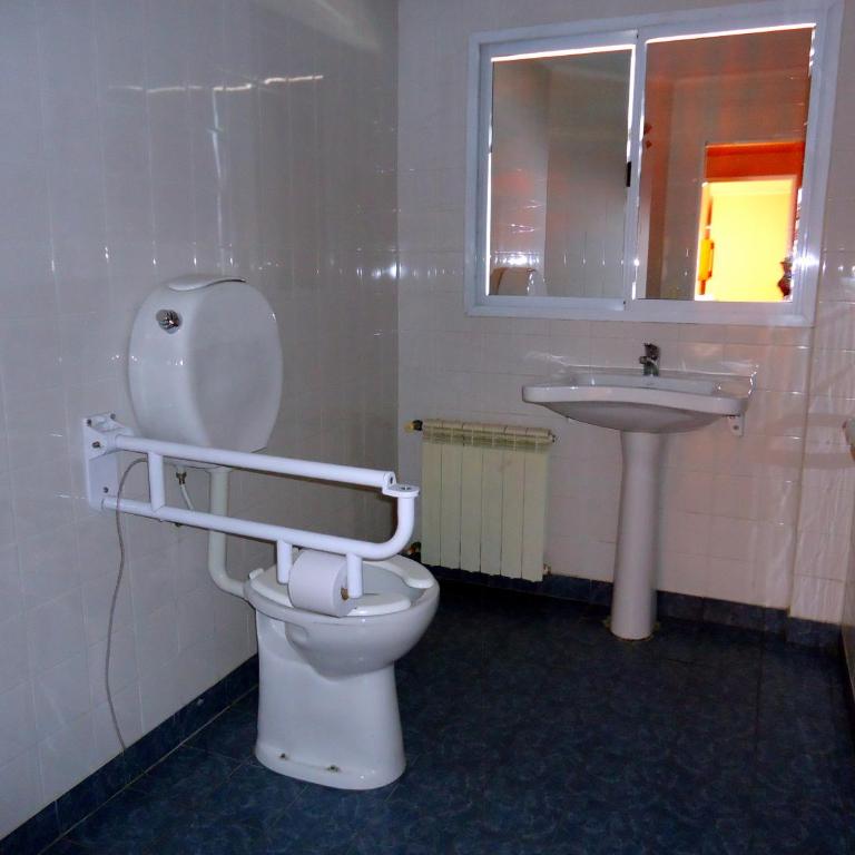 Hotel Liporaci - Habitación Triple adaptada para personas con movilidad reducida - 6