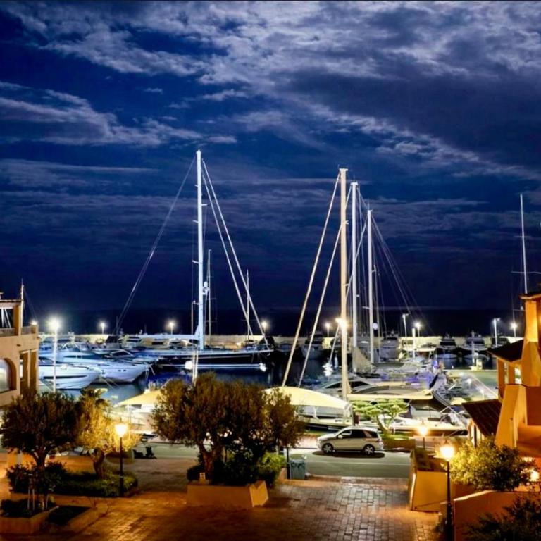 ALTEA BeachFront Bliss - Apartamento de 2 dormitorios - 63