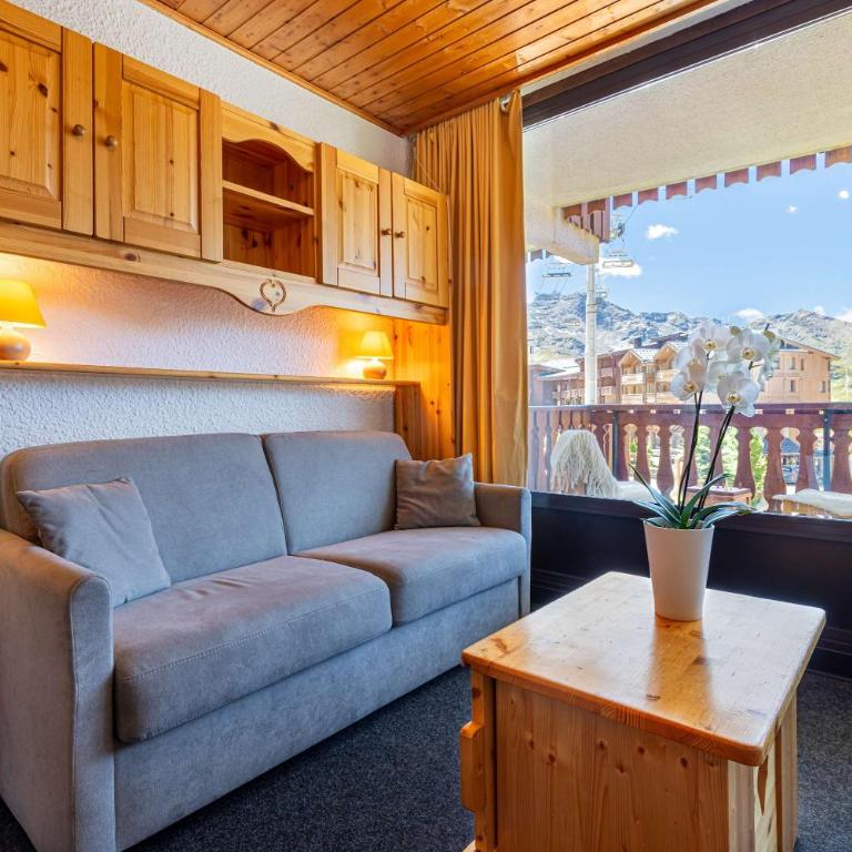 Residence Les Eterlous, Ski In-Out with WiFi in Val Thorens, "V4" by Versant Collection - Appartement - 4