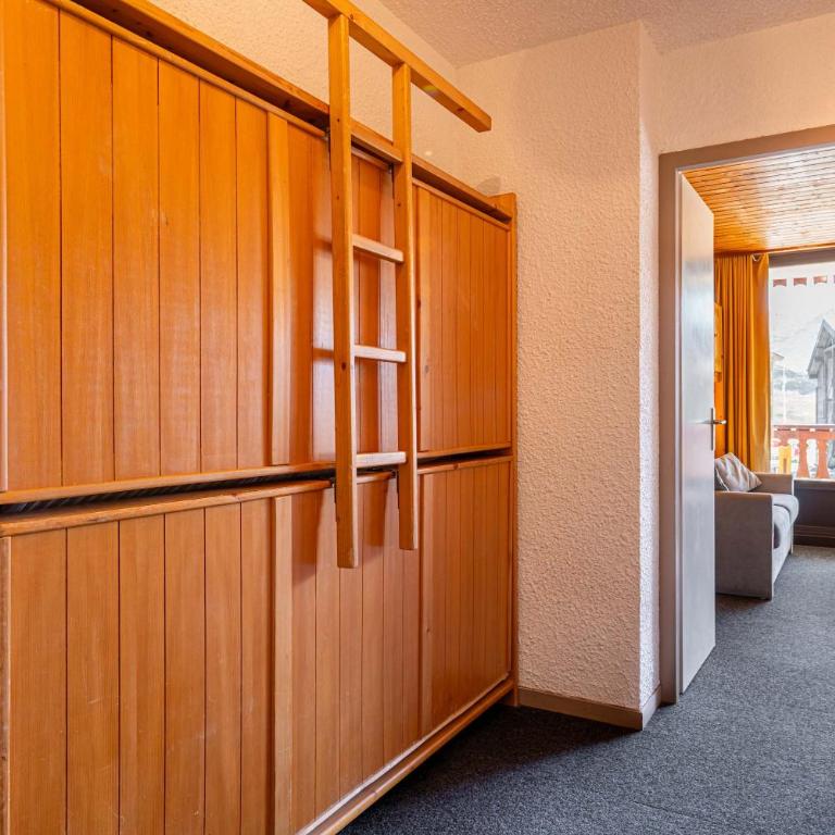 Residence Les Eterlous, Ski In-Out with WiFi in Val Thorens, "V4" by Versant Collection - Appartement - 11
