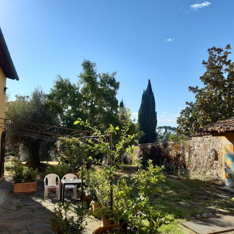 Florence, apartment with courtyard 3km from central station Z - Two-Bedroom Apartment - 29