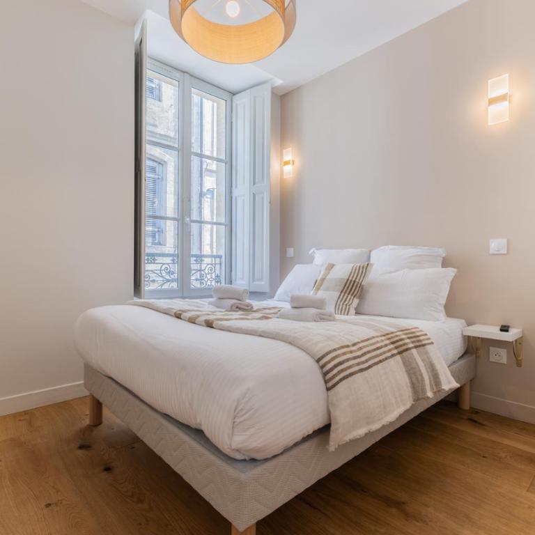 Appartements 3 Chambres de luxe 6 personnes, Centre Ville, Clim, Ascenseur - Premium Apartment mit 3 Schlafzimmern - 3