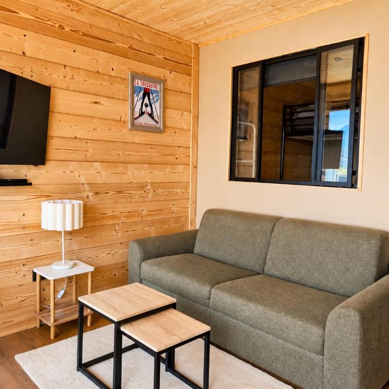 Gite rénové, 5 min des pistes, vue Aiguille d'Arves - Appartement 1 Chambre - 1