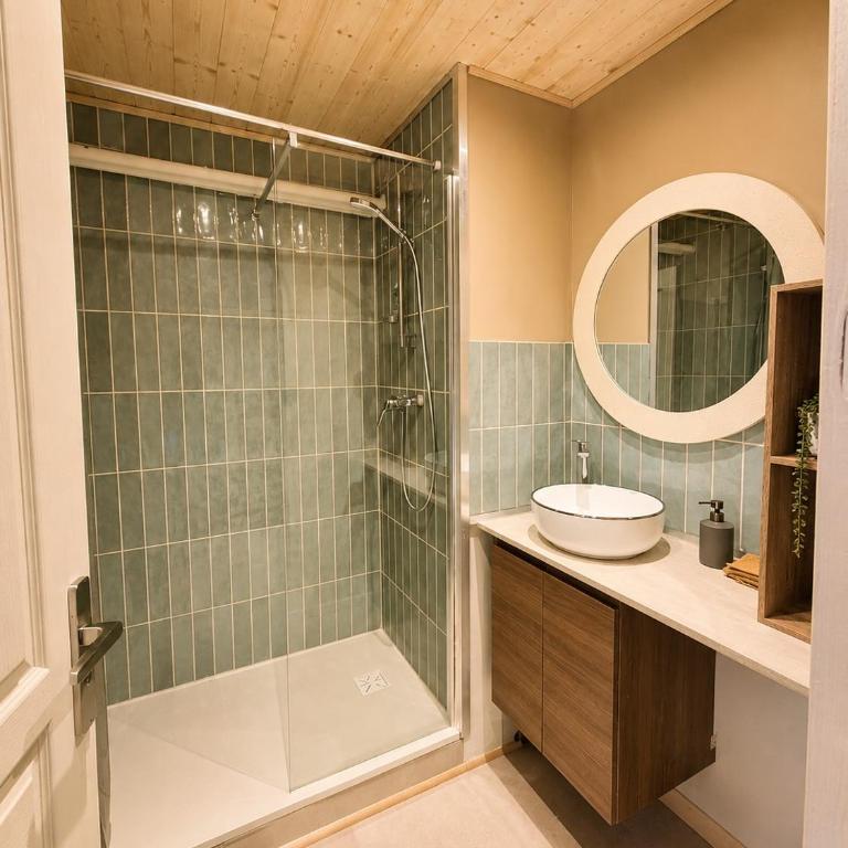 Gite rénové, 5 min des pistes, vue Aiguille d'Arves - Appartement 1 Chambre - 10