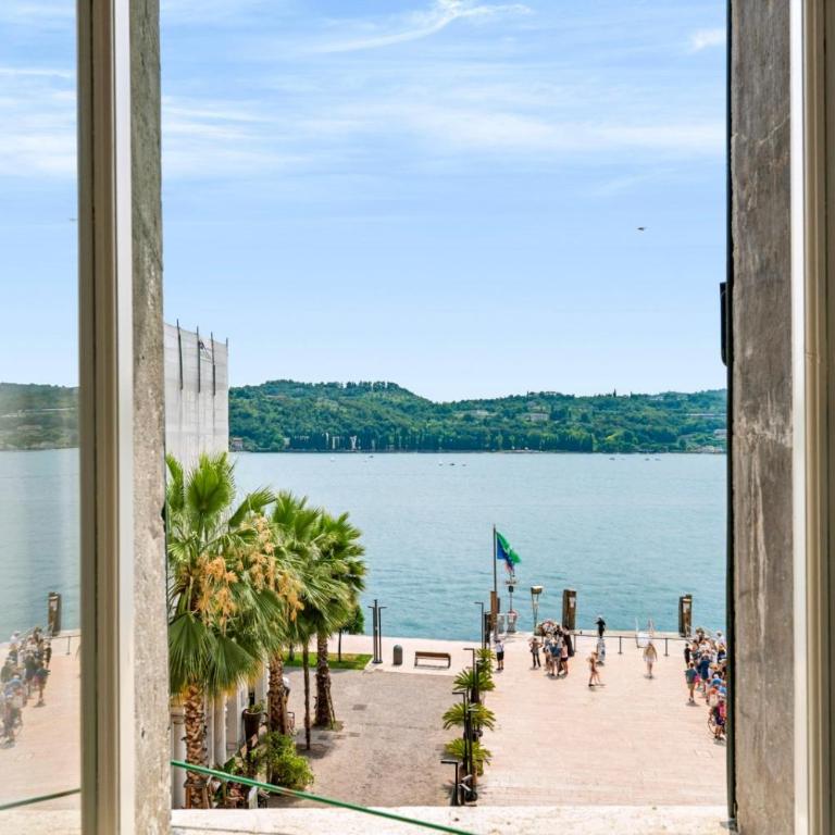Incanto front lake elegant apartment - Appartamento con 3 Camere da Letto - 1