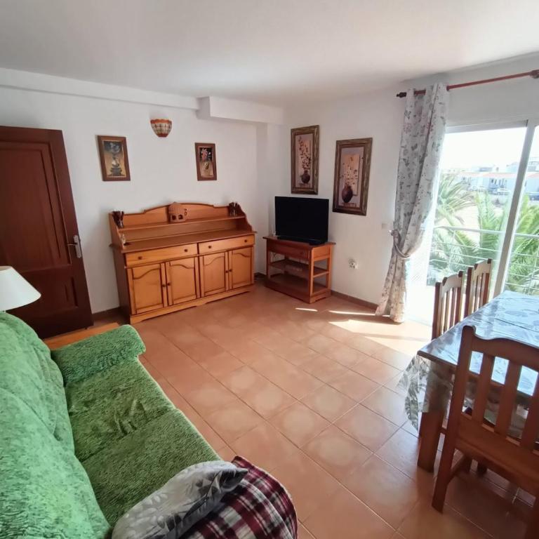 Saralma 4 beds 2 bathrooms and swimming pool - Apartamento de 2 dormitorios con balcón y terraza - 12