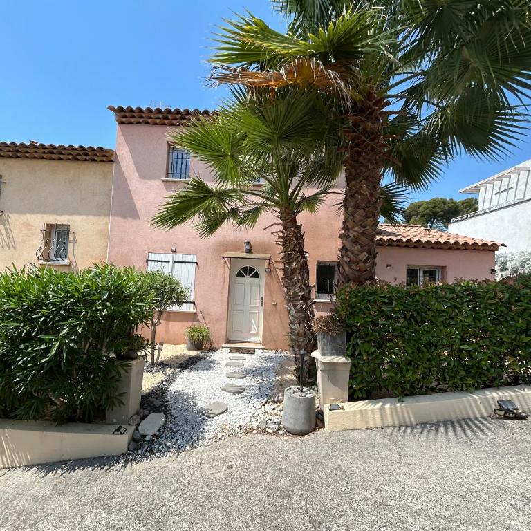 Villa tout équipée avec SPA proche Nice - Villa - Vue sur Jardin - 29