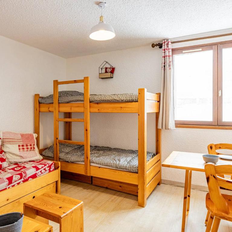 Studio charmant de 19m² pour 4 pers. à Saint-François-Longchamp - FR-1-807-52 - Monolocale - 10