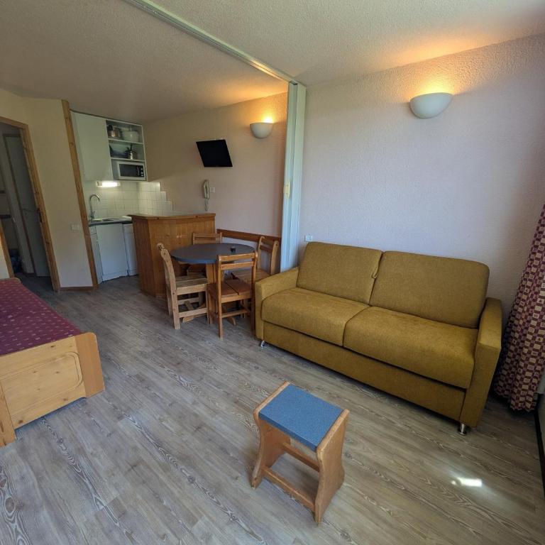 Studio divisible au pied des pistes, balcon, 3/4 personnes - Studio - 1