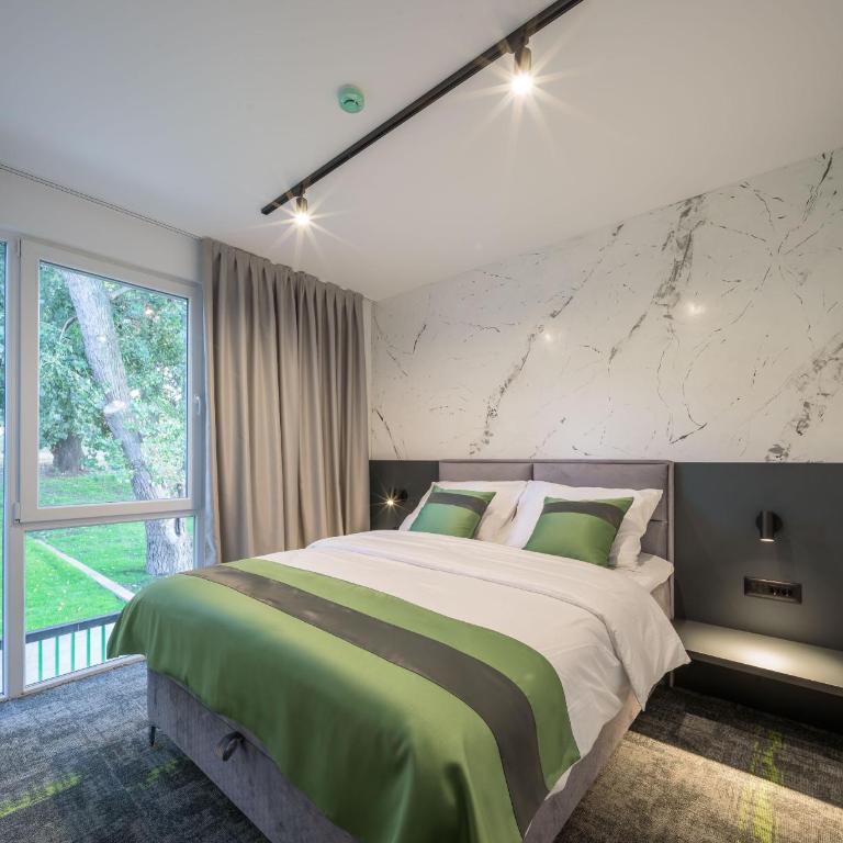 Joy 5 Hotel & SPA - Chambre Double Deluxe - 5