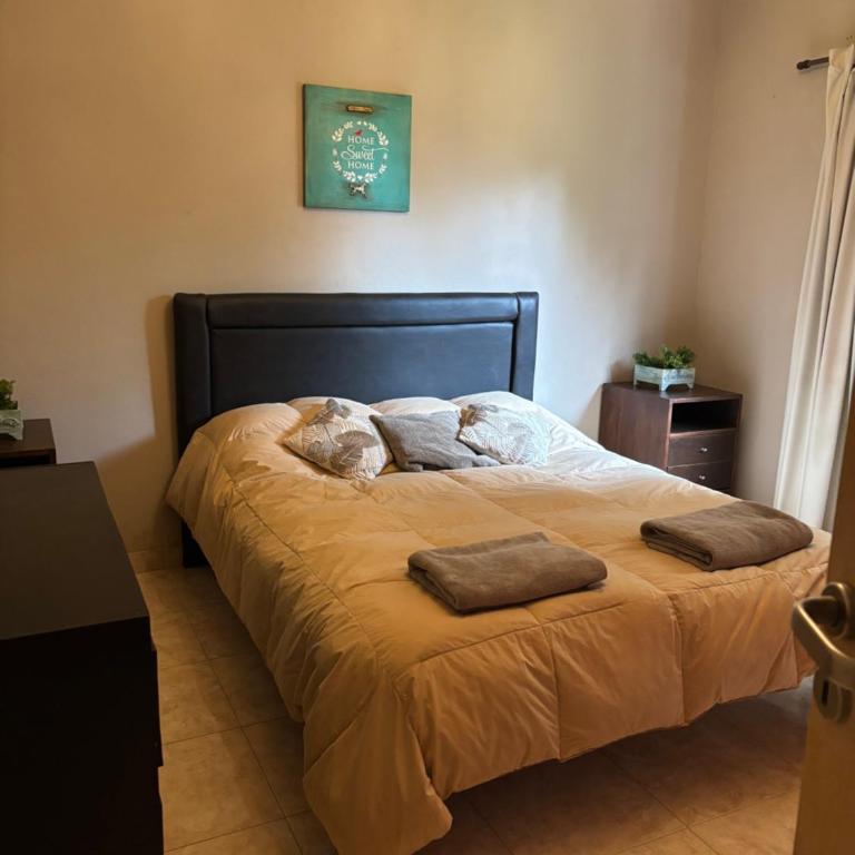 Casa a metros del río Paraná y próximo a los Esteros del Iberá - Casa de 3 dormitorios - 8