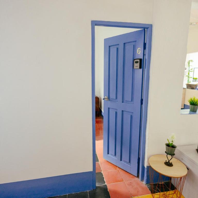 Colonial house in Santa Fe de Antioquia & jacuzzi - Superior Queen Room - 4