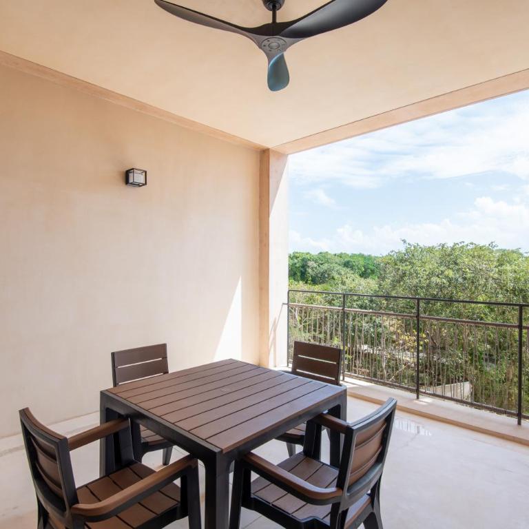 Corasol, Relaxed Stay with Terrace & Full Amenities - Two-Bedroom Standard Apartment - 4