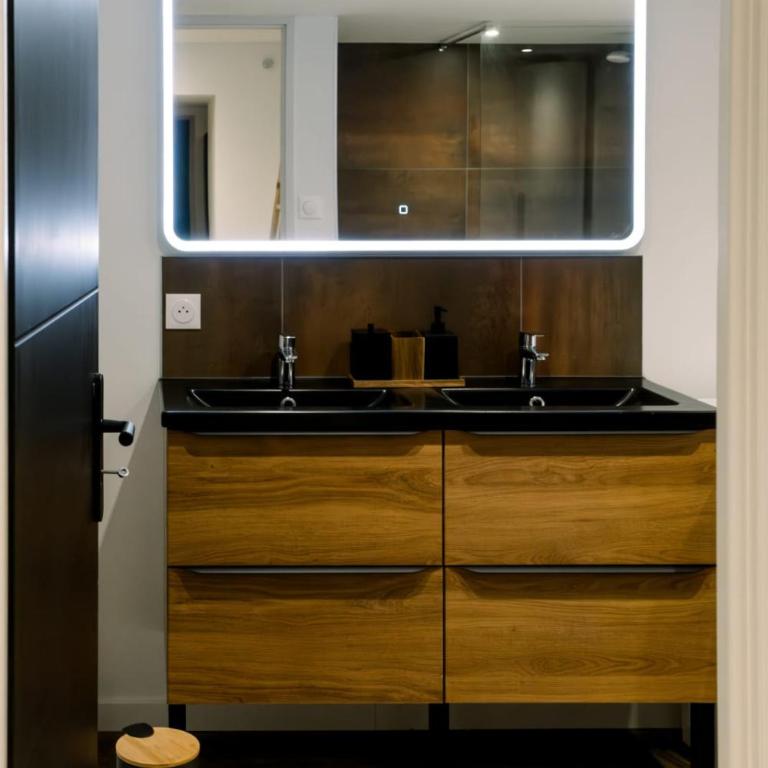 L'Écrin du Haut Pergé Garden Parking Netflix Wi-Fi 2 Bedrooms - Apartment - 7