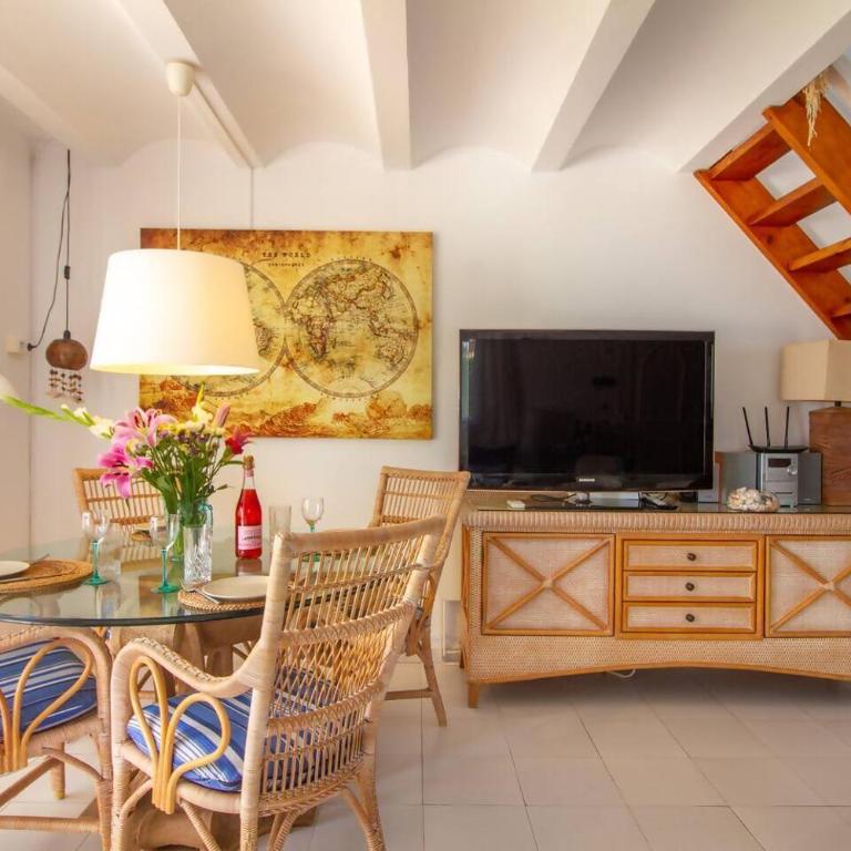 Son de Mar. Único - Three-Bedroom House - 18