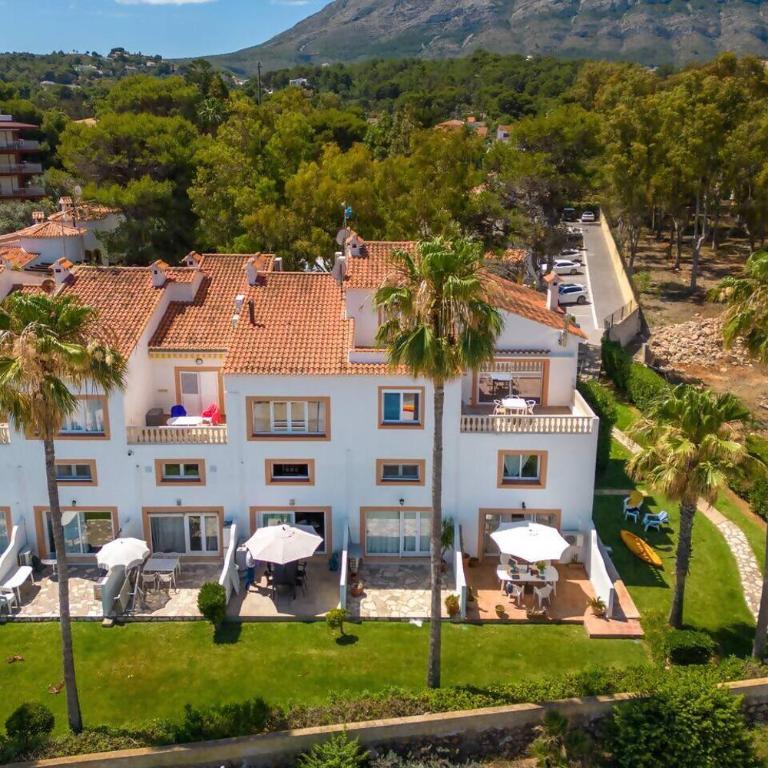 Son de Mar. Único - Three-Bedroom House - 29