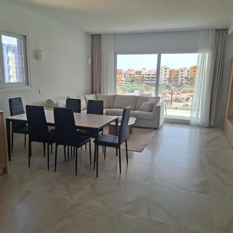 Casas Holiday - Punta Prima - Three-Bedroom Apartment - 33