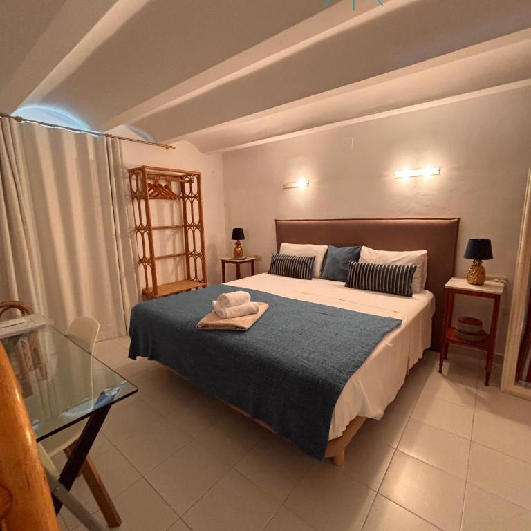 Son de Mar. Único - Three-Bedroom House - 40