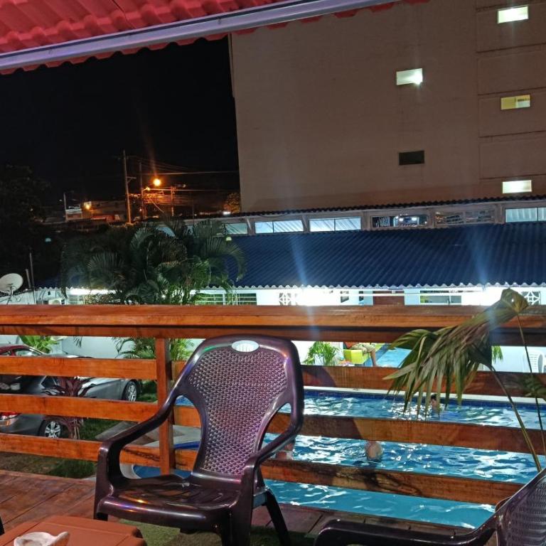 Hostal Aruba - Habitación Triple Básica - 4