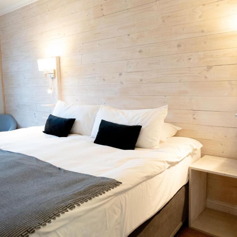 Hostal Boutique Puerta Roja - Habitación Doble Superior - 1 o 2 camas - 3