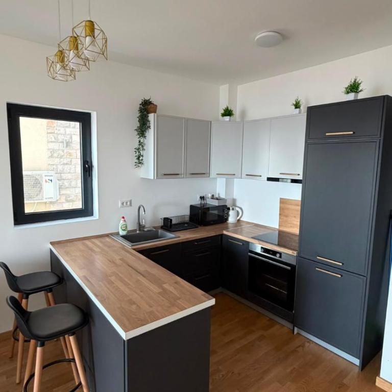 Silverdoe Apartment Sea View 2 Bedrooms - Apartman sa 2 Spavaće Sobe - 6