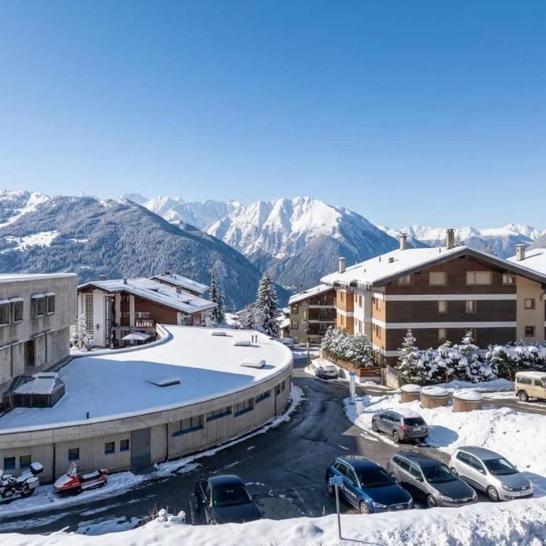 Concorde 123 Ski In 2 Bedroom Apartment in Verbier with Mountain Views and Fireplace - Appartement - 13