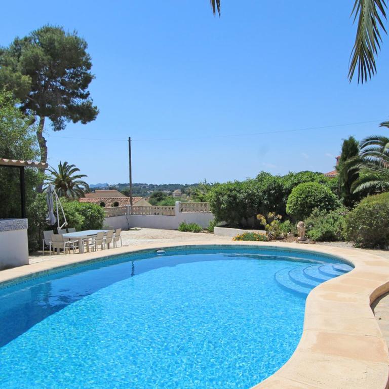 Maravillosa villa en Moraira con piscina privada y jardín, cercana a la playa, ideal para familias - HISP-216-207 - Villa - 7