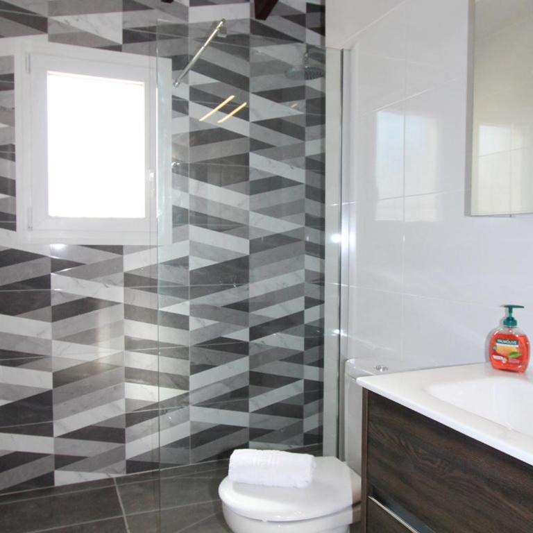 Maravillosa villa en Moraira con piscina privada y jardín, cercana a la playa, ideal para familias - HISP-216-207 - Villa - 25