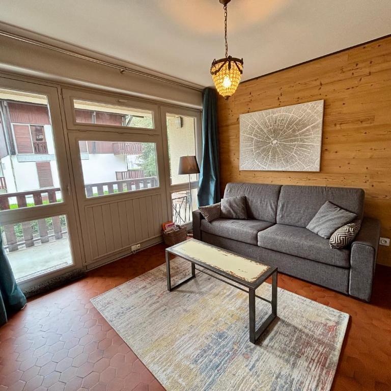 La Neste - T2 - plein centre - Quartier des termes - Apartamento de 1 dormitorio - 2