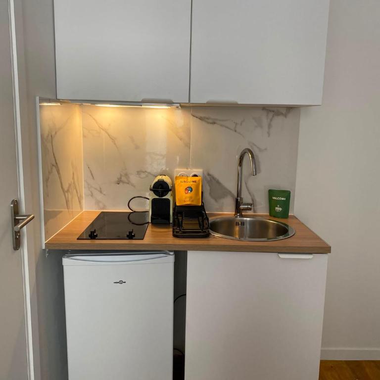 New Suite 125 Mireille Cosy Apartment Paris Center - Appartement - 4