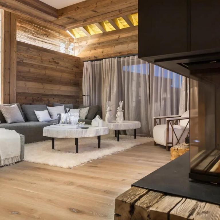 Luxury Chalet with Timeless Elegance in Courchevel - Chalet - 4