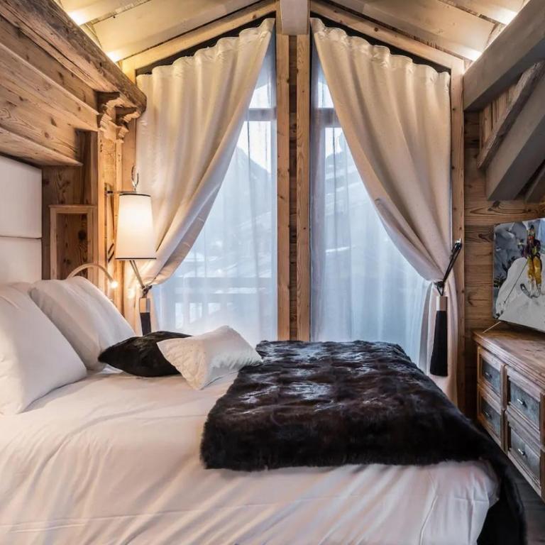 Luxury Chalet with Timeless Elegance in Courchevel - Chalet - 13