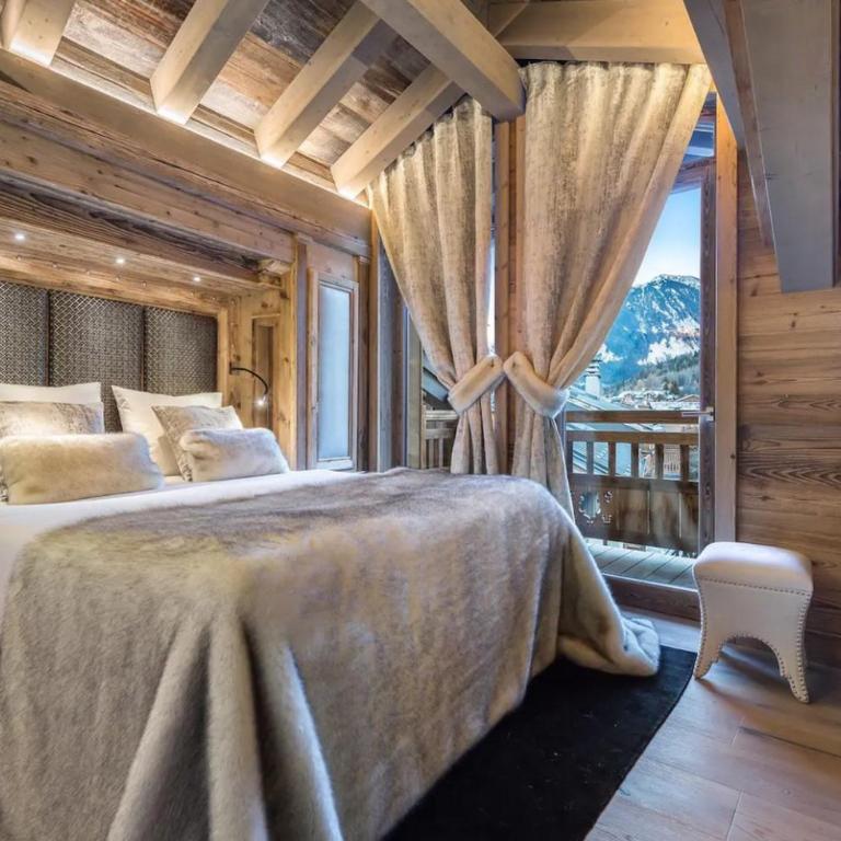 Luxury Chalet with Timeless Elegance in Courchevel - Chalet - 15