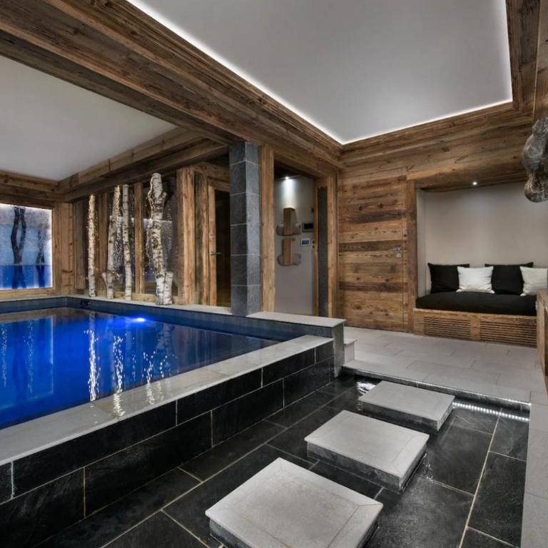 Luxury Chalet with Timeless Elegance in Courchevel - Chalet - 28