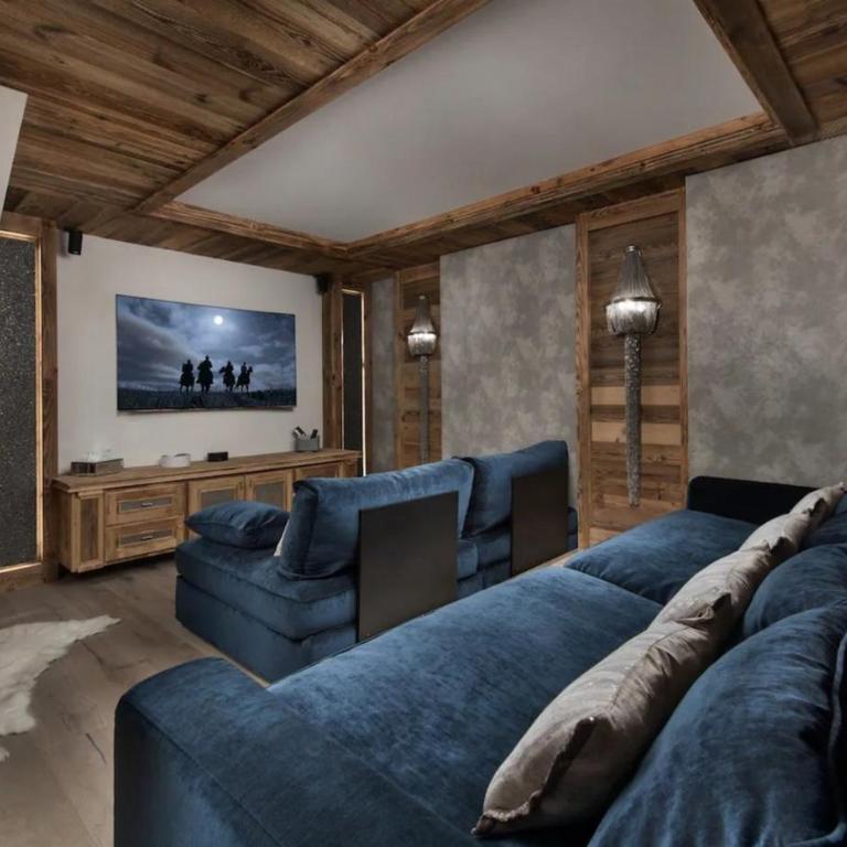 Luxury Chalet with Timeless Elegance in Courchevel - Chalet - 29