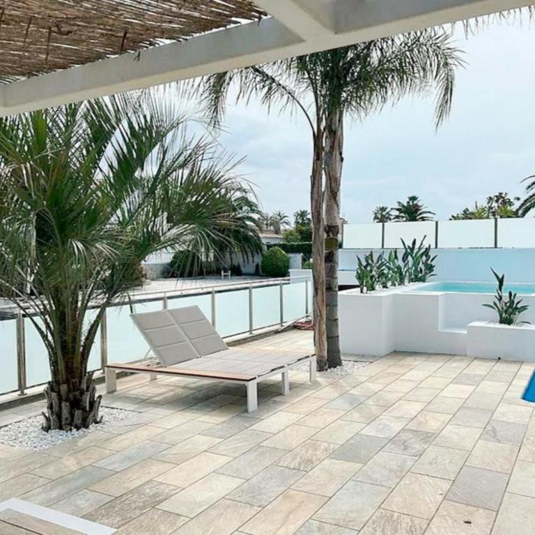 Villa Siroco en canal y cerca de la playa - Villa - 3