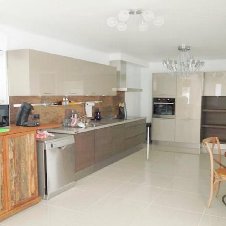 Villa Siroco en canal y cerca de la playa - Villa - 11
