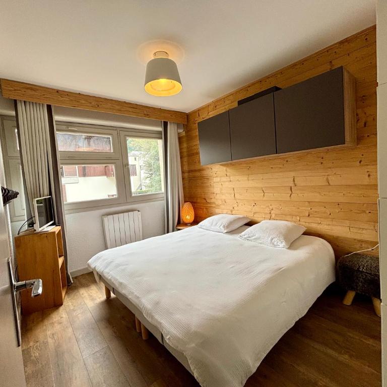 La Neste - T2 - plein centre - Quartier des termes - Apartamento de 1 dormitorio - 12