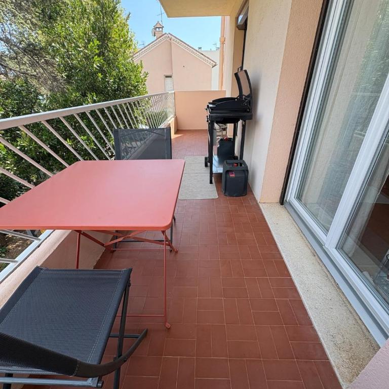 Le Corail, Terrasse, parking privé, plage à 5min - Appartement 2 Chambres - 22