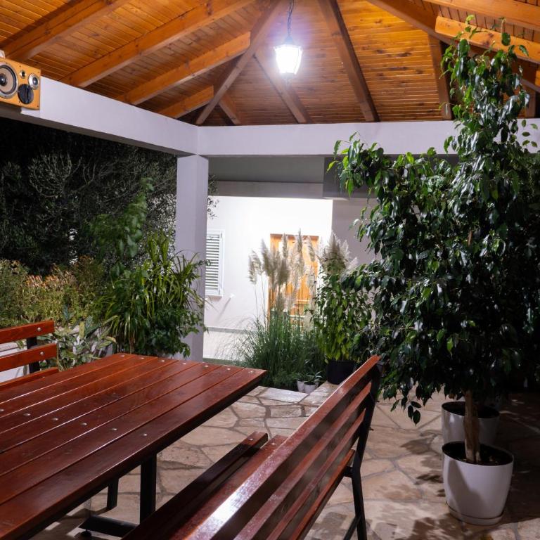 Apartmani Oliva - Apartman s 1 Spavaćom Sobom i Terasom - 2