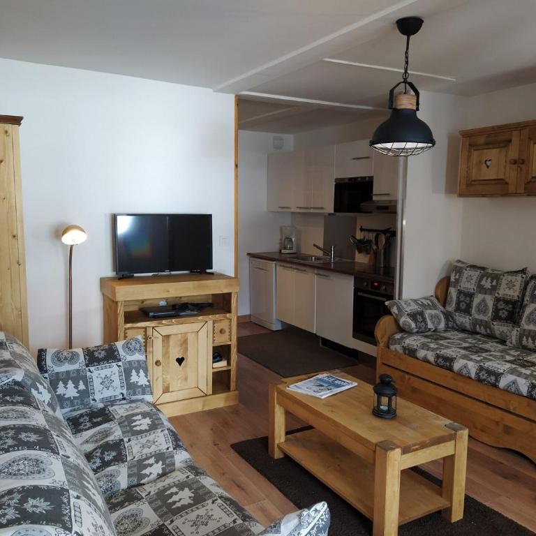Résidence Eskival - ESKIVAL APPARTEMENT 35M² 4 PERS CENTRE STATION ACCES DIRECT SUR LES PISTES MAE-7721 - Appartement - 1