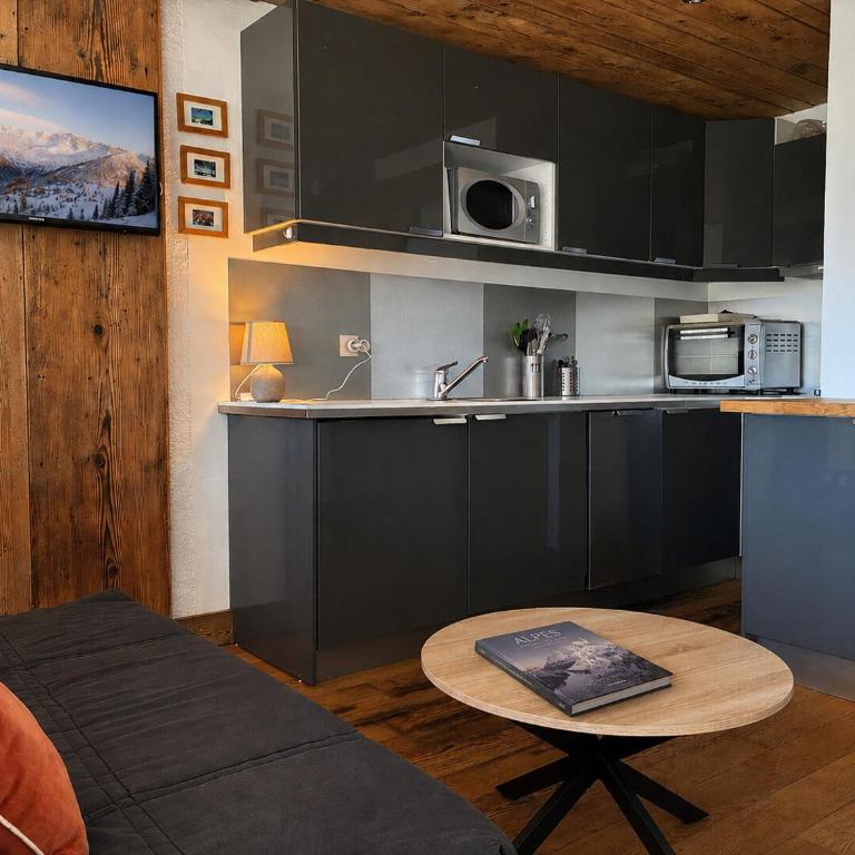 Résidence Serac - TRES BEAU STUDIO BIEN SITUE MAE-7722 - Studio - 2